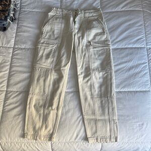 Garage Women's Off-White Straight Leg Jeans